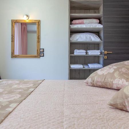 Naiades Villas ลิเกีย ภายนอก รูปภาพ