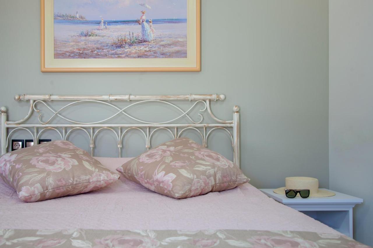 Naiades Villas ลิเกีย ภายนอก รูปภาพ
