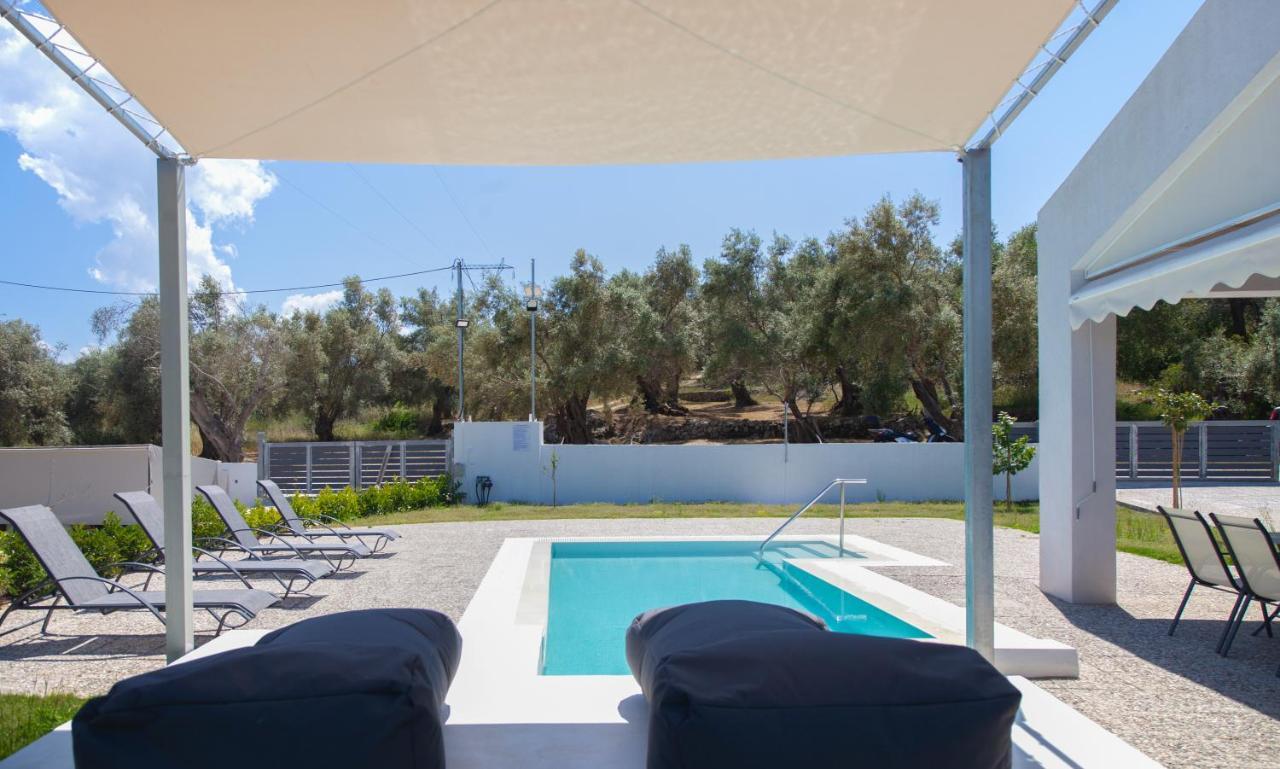 Naiades Villas ลิเกีย ภายนอก รูปภาพ